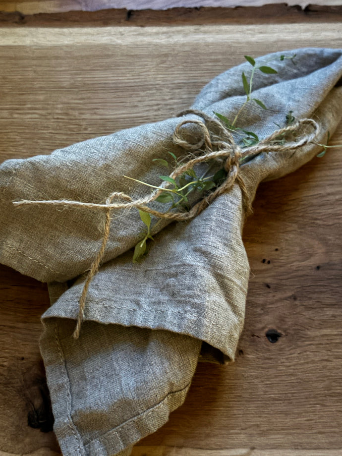 Pellava lautasliina, väri luonnollinen pellava